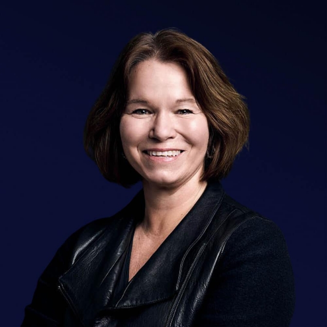 Hallvarsson Halvarsson Headshot Anna Gronlund 1000Px Rgb Rt